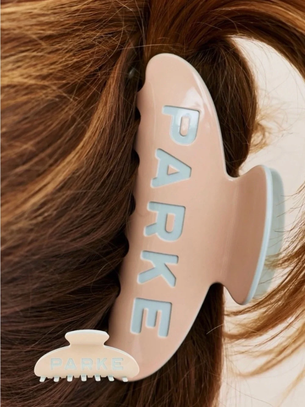 NWT PARKE Claw Clip Cupcake Beige & Light Blue